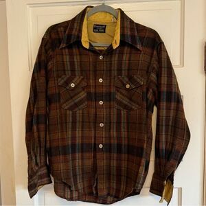 Vintage Feranti of CA Wool Plaid Button Down Shirt.